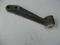 купить Кронштейн тяги газа без втулки